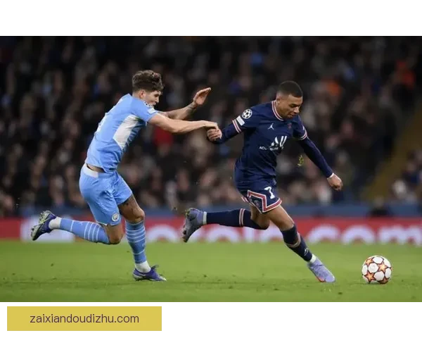 普莱西亚联赛精彩对决基辅迪纳摩鏖战全场回顾 普莱西亚联赛精彩对决基辅迪纳摩鏖战全场回顾